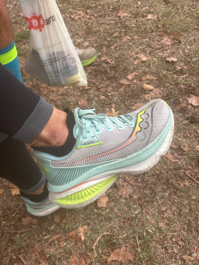 Saucony Endorphin Azura